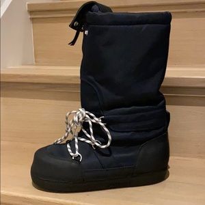 HUNTER Snow Boots